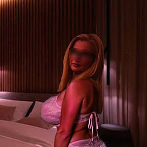 Julie50 Tetas Enormes escort in Krakow