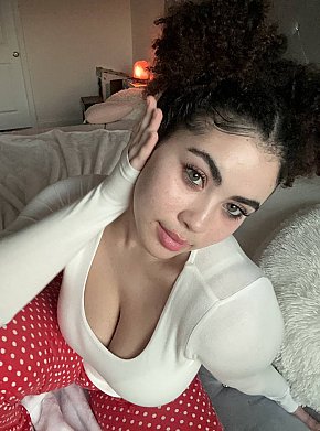 Mariah Super Gros Seins escort in  offers Position 69 services