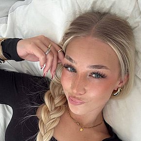 Elena Fitness Girl
 escort in Milan offers Cum on Face services