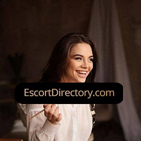 Olga Vip Escort escort in Istanbul offers Fingering services