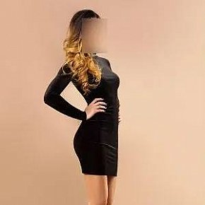 Olivia escort in Leeds