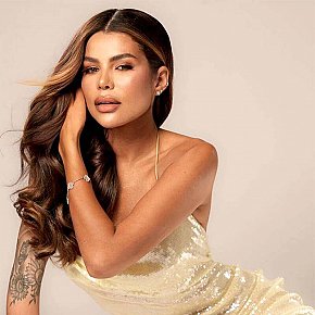 Ohana Completamente Natural escort in Dubai offers Experiência com garotas (GFE) services