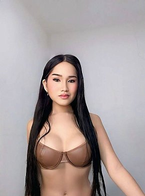 Alexa escort in Manila offers Blowjob without Condom services