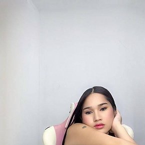 Alexa escort in Manila offers Blowjob without Condom services