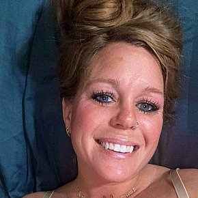 Thickcassie Vip Escort escort in Edmonton offers Cum on Face services