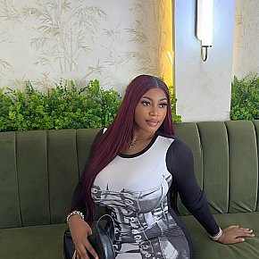 Bernice escort in Abuja offers Kissing if good chemistry services