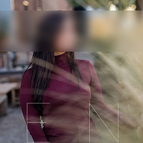 Cleo Super Busty
 escort in Stuttgart