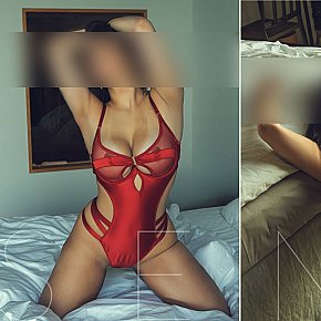 Cleo Super Busty
 escort in Stuttgart