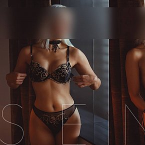 Jasmine Mature escort in Berlin