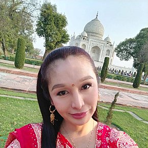 Miabernadeth escort in Singapore City offers Sex cam services