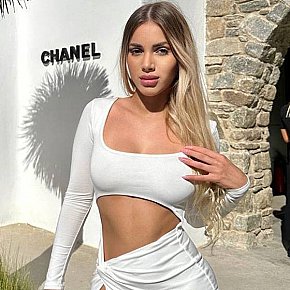 Orsola Modella/Ex-modella escort in London offers Sesso in posizioni diverse services