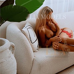 Jasmin Vip Escort escort in Berlin offers Girlfriend Experience (GFE) services