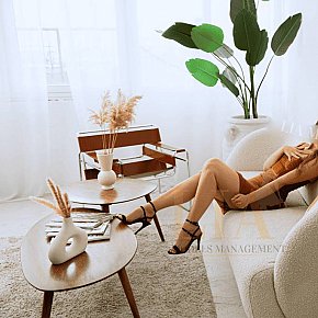 Mia Model /Ex-model
 escort in Hamburg offers Girlfriend Experience (GFE) services