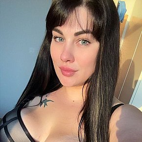 Amelia escort in Manama