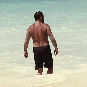 Luk Modelo/exmodelo
 escort in  offers Mamada sin condón
 services