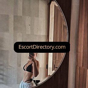 Valeria Vip Escort escort in Budapest offers Titjob services