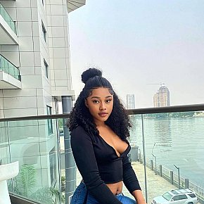 Avan escort in Abu Dhabi