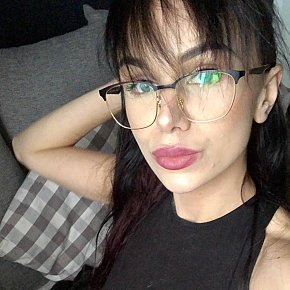 Hailey Petite
 escort in Calgary offers Cum on Face services