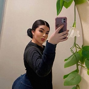 Katarina College Girl
 escort in Paris offers Blowjob without Condom to Completion services