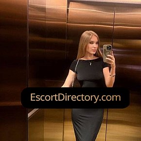 Dancera Vip Escort escort in London offers Girlfriend Experience (GFE) services