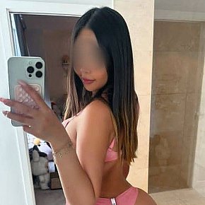 Erica Super Busty
 escort in Vienna offers 69 Position services