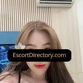 Emily Vip Escort escort in Warsaw offers Fingering services