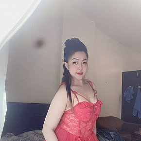 Nabi All Natural
 escort in Abu Dhabi offers Girlfriend Experience (GFE) services