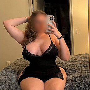 Elisabeth Mature escort in Amsterdam offers Cum on Face services