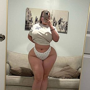 Elisabeth Mature escort in Amsterdam offers Cum on Face services