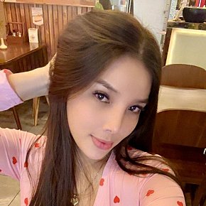 Kiara escort in Kuala Lumpur offers 69 Position services