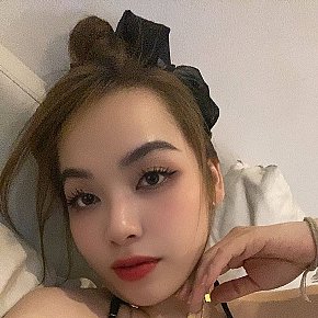 Mia escort in Manama