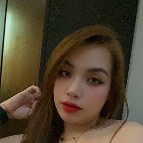 Mia escort in Manama