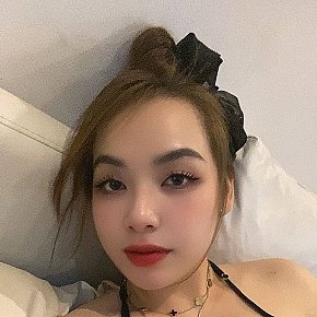 Mia escort in Manama