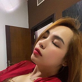 Mia escort in Manama