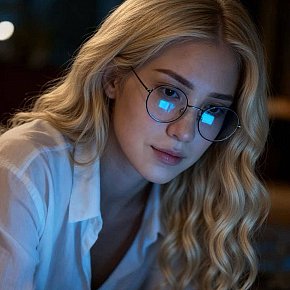 Diya escort in Riyadh offers Role Play and Fantasy services