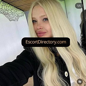 Anabell Fitness Girl
 escort in Milan offers Deep Throat services