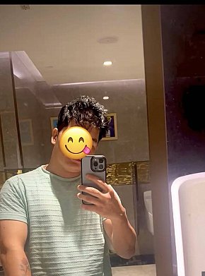 Abhi-pm Menue escort in Goa offers Ejaculation sur le corps services