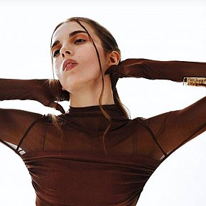 JULLIECIA Mature escort in Warsaw offers Kissing if good chemistry services