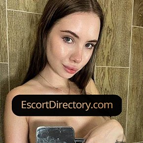 Lola Vip Escort escort in  offers Gorge profonde services