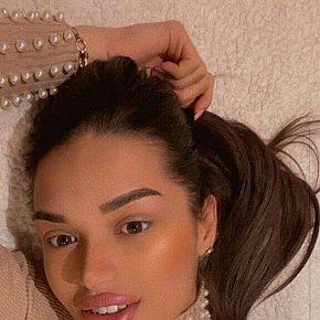 Ana Super-culo escort in London offers BDSM services