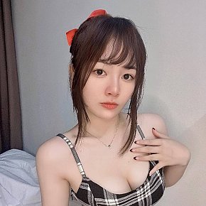 Viona Vip Escort escort in Kuta Bali offers Embrasser avec la langue services