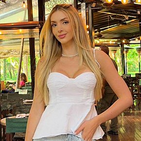 Rebeca escort in London offers Massagem intima services