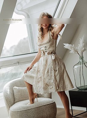 Laura escort in Munich
