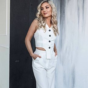 Rada Vip Escort escort in London offers Erotic massage services