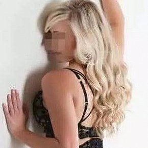 Francine escort in Manchester