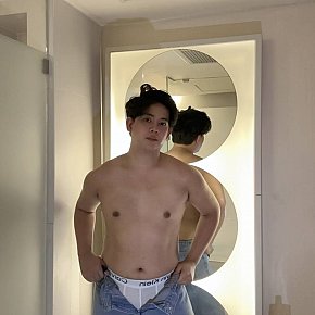 Brent All Natural
 escort in Manila offers Sex in Different Positions services