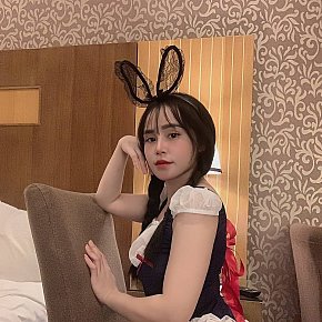 Sara escort in Abu Dhabi offers Blowjob without Condom services