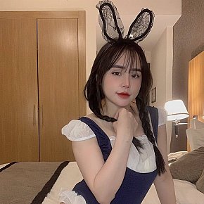 Sara escort in Abu Dhabi offers Blowjob without Condom services