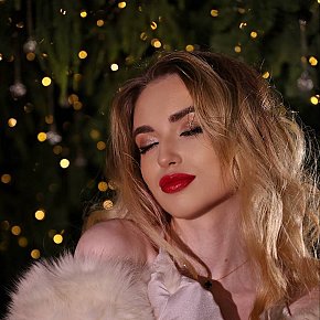 Eva escort in Hong Kong