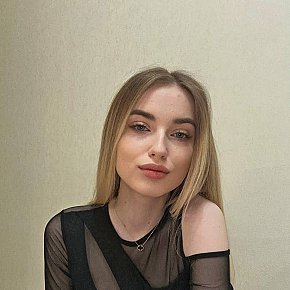 Eva escort in Hong Kong